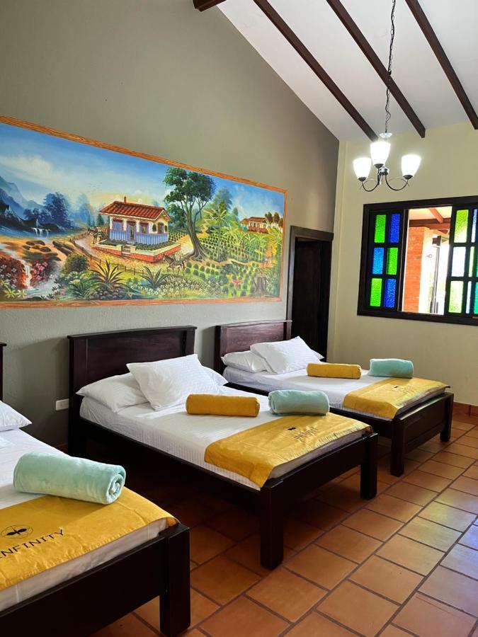 Hotel Campestre Los Mangos Quimbaya Exterior photo